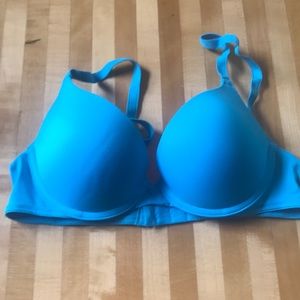 34B Victoria’s Secret bra